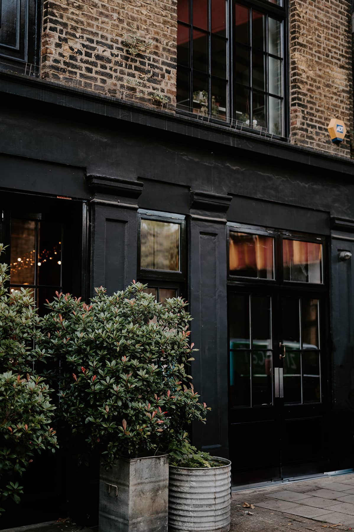 100 Barrington