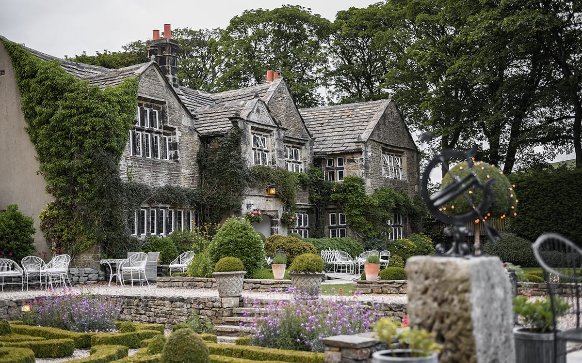 Holdsworth House
