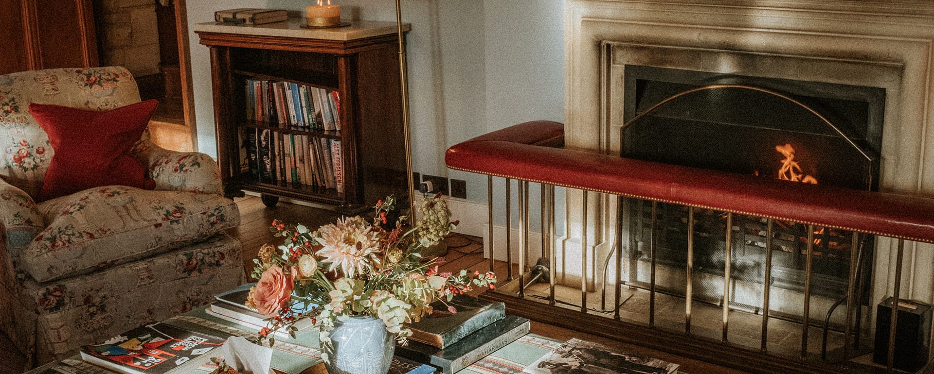 Coombe End Manor: A Festive Escape to the Cotswolds