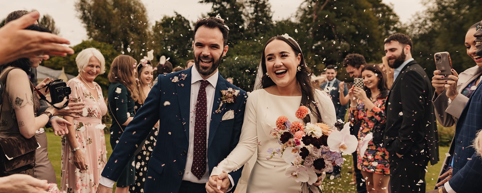 Lizzie & Chris: A Modern and Colourful Wedding at Kin House