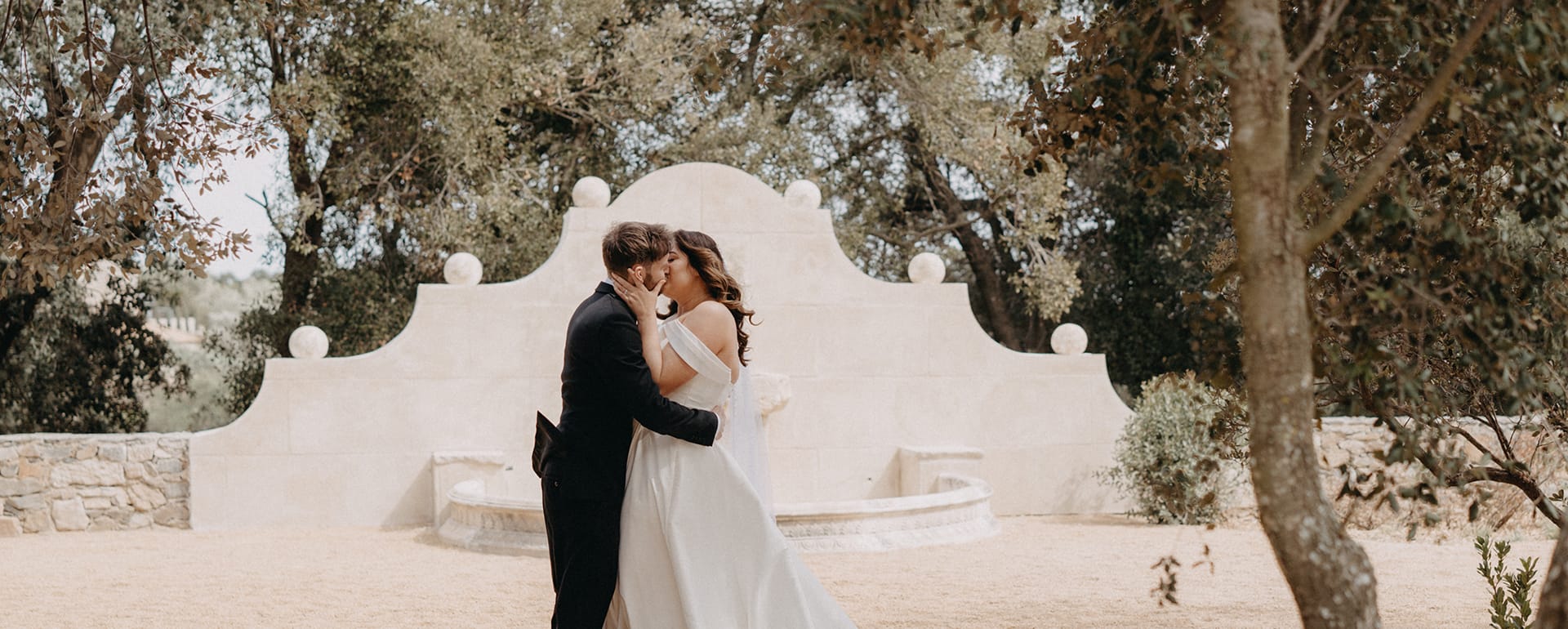 Katie & Greg: A Mediterranean Moment at Mas Torroella