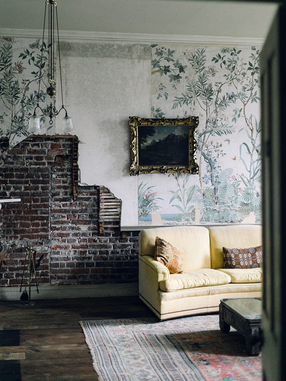 Image by <a class="text-p3" href="http://www.jadeosbornephotography.com" target="_blank">Jade Osborne Photography</a>.