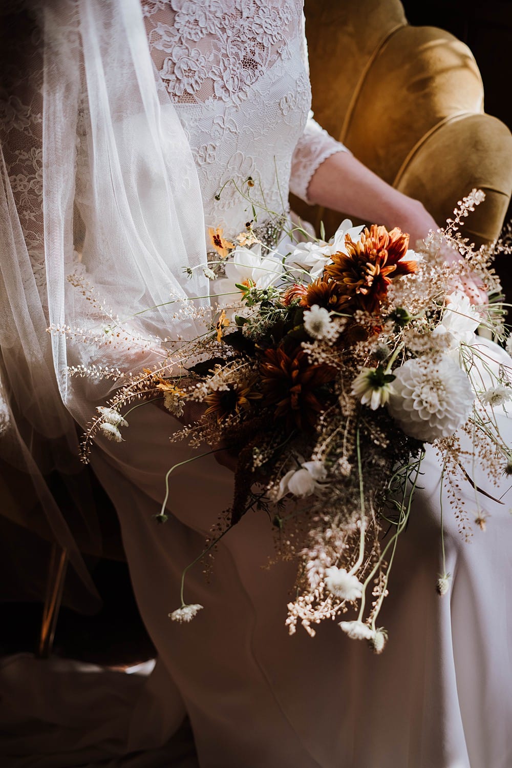 Image by <a class="text-p3" href="http://emmyloukelly.com" target="_blank">Vanitas Life</a>.