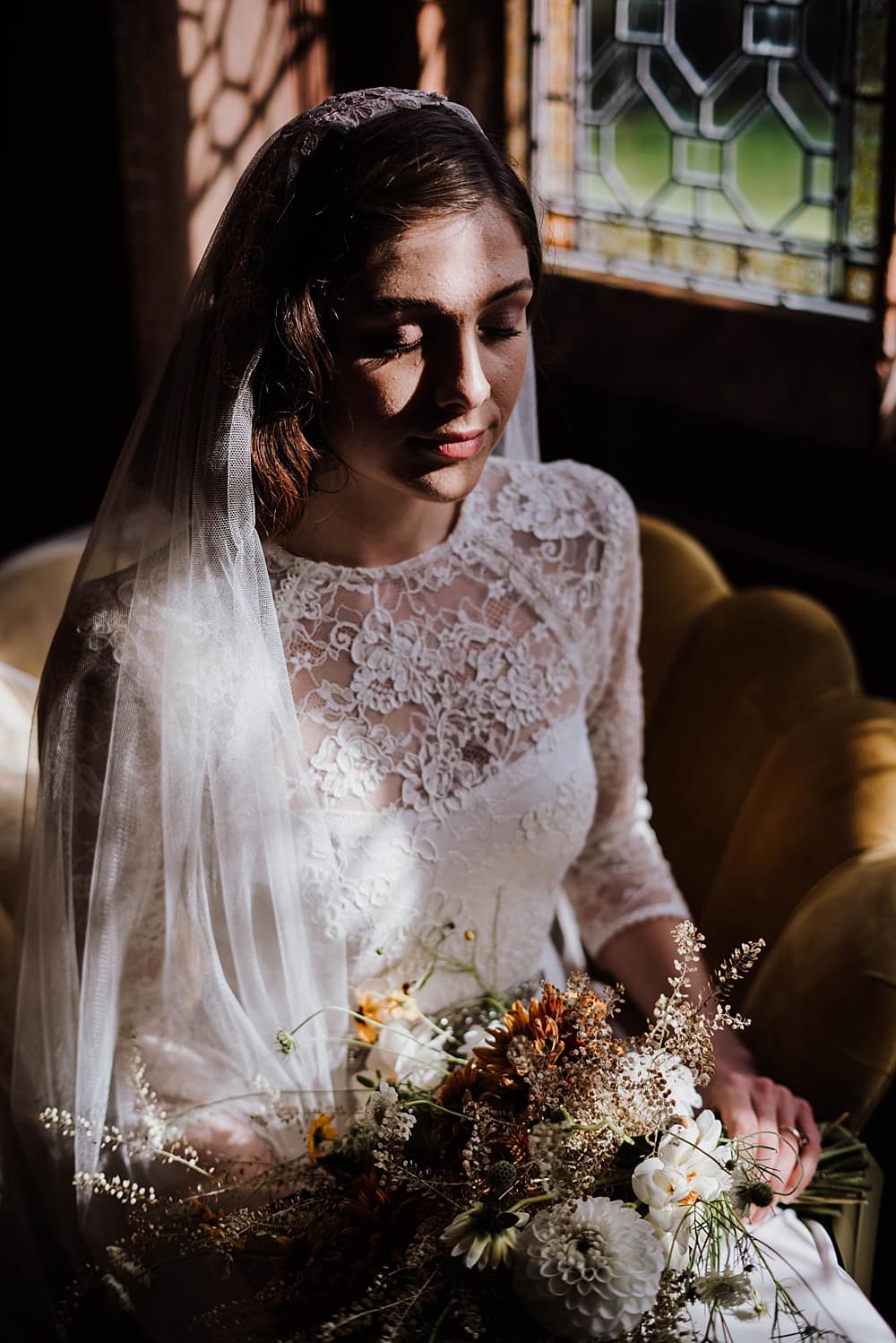 Image by <a class="text-p3" href="http://emmyloukelly.com" target="_blank">Vanitas Life</a>.