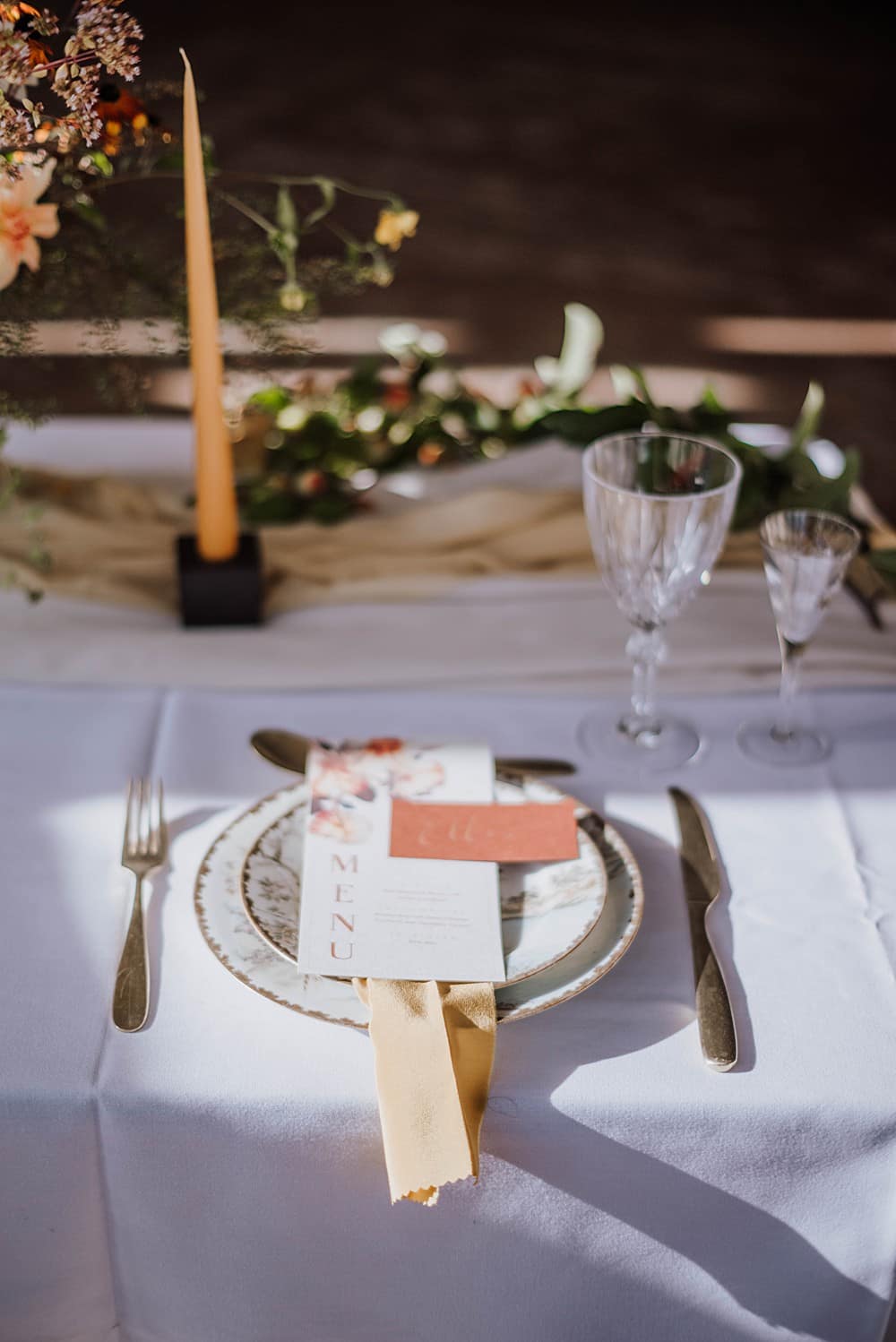 Image by <a class="text-p3" href="http://emmyloukelly.com" target="_blank">Vanitas Life</a>.