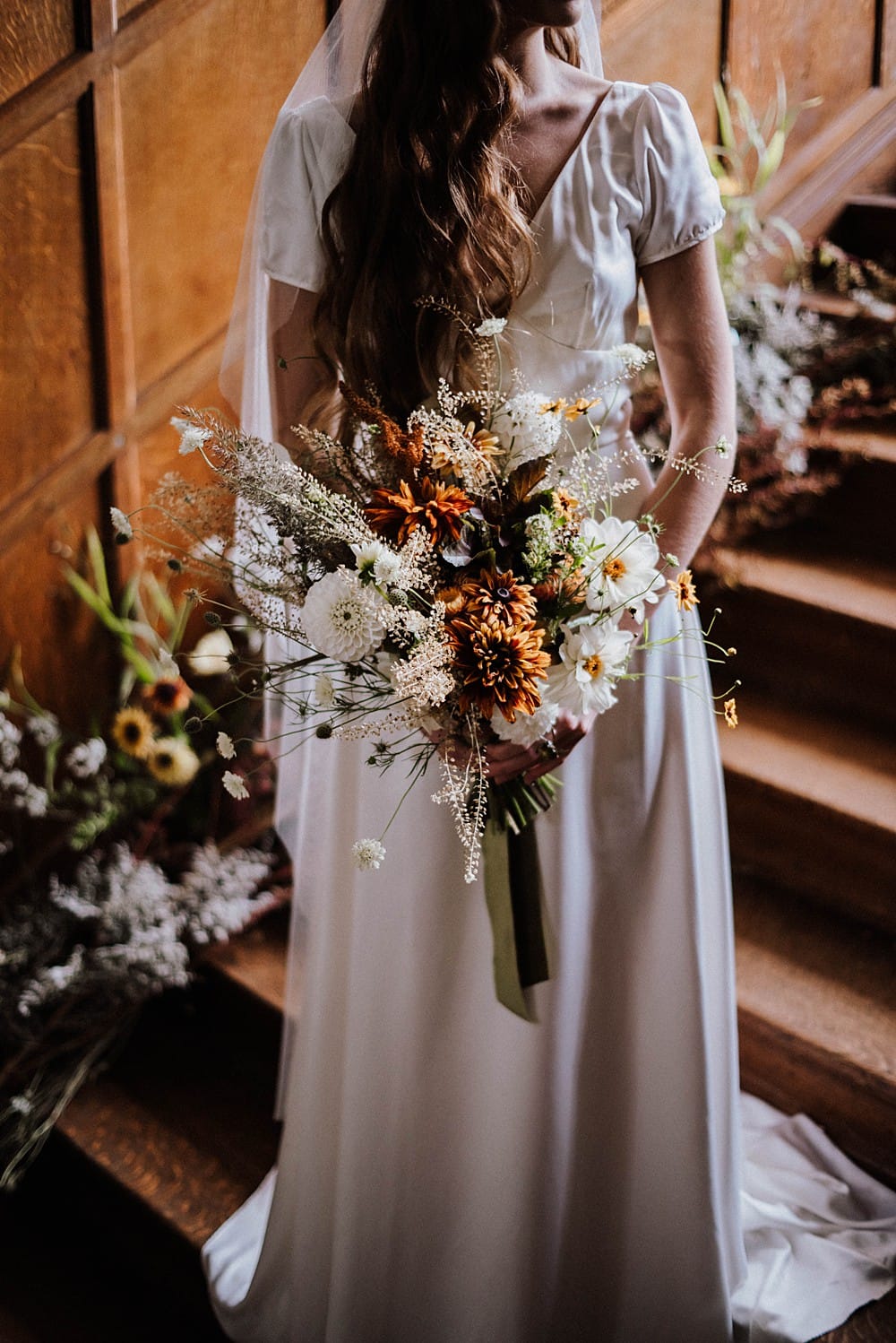 Image by <a class="text-p3" href="http://emmyloukelly.com" target="_blank">Vanitas Life</a>.