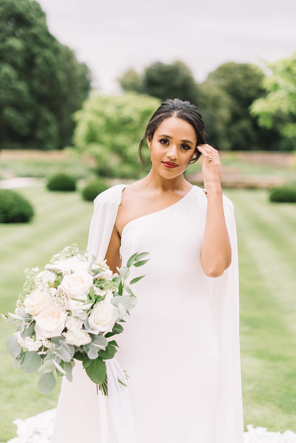 Image by <a class="text-p3" href="https://www.luciewatsonphotography.com" target="_blank">Lucie Watson Photography</a>.