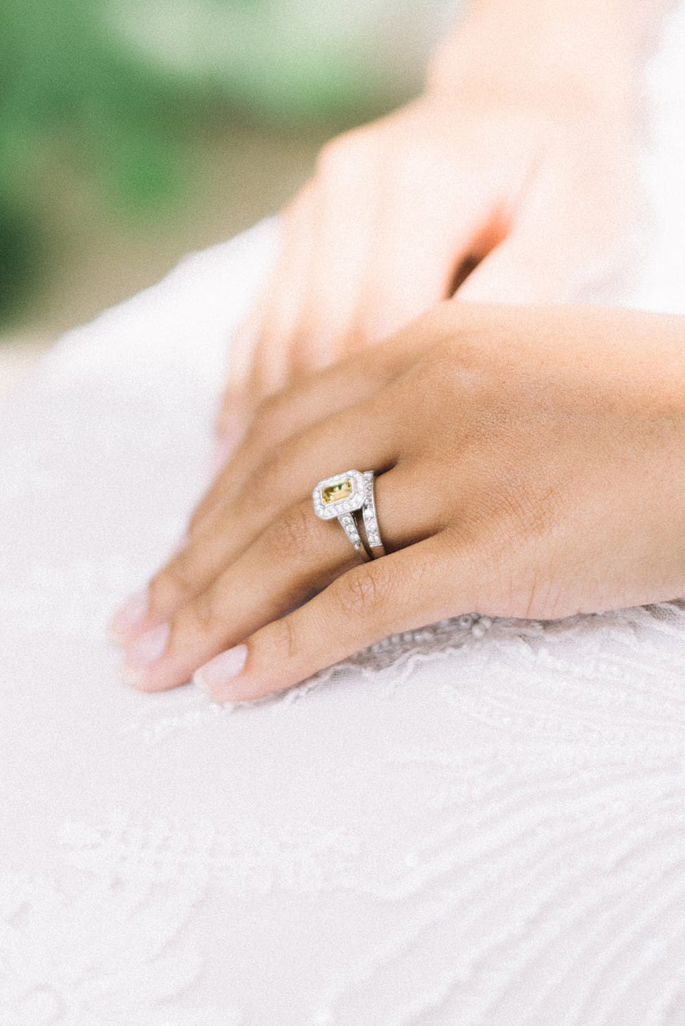 Image by <a class="text-p3" href="https://www.luciewatsonphotography.com" target="_blank">Lucie Watson Photography</a>.