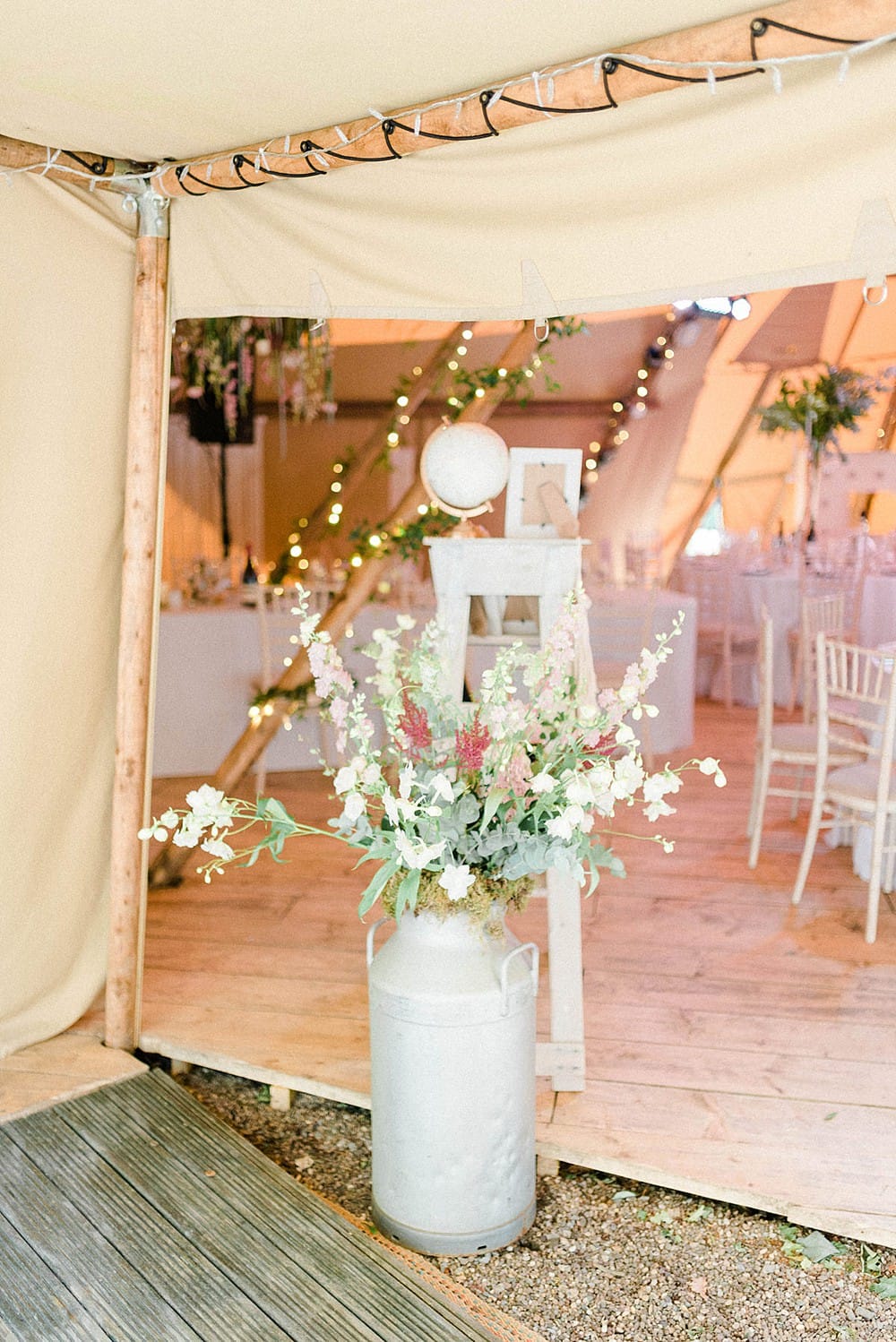 Image by <a class="text-p3" href="http://sarahjaneethan.co.uk" target="_blank">Sarah-Jane Ethan Photography</a>.