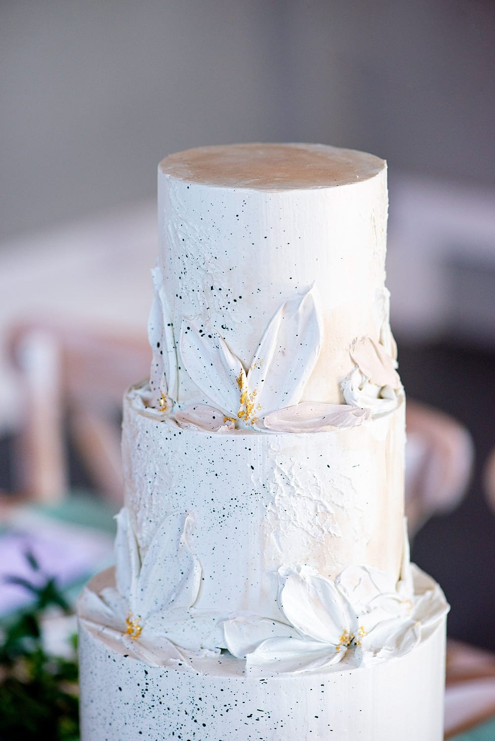 Image by <a class="text-p3" href="https://www.lauradownham.co.uk" target="_blank">Laura Downham Photography</a>.