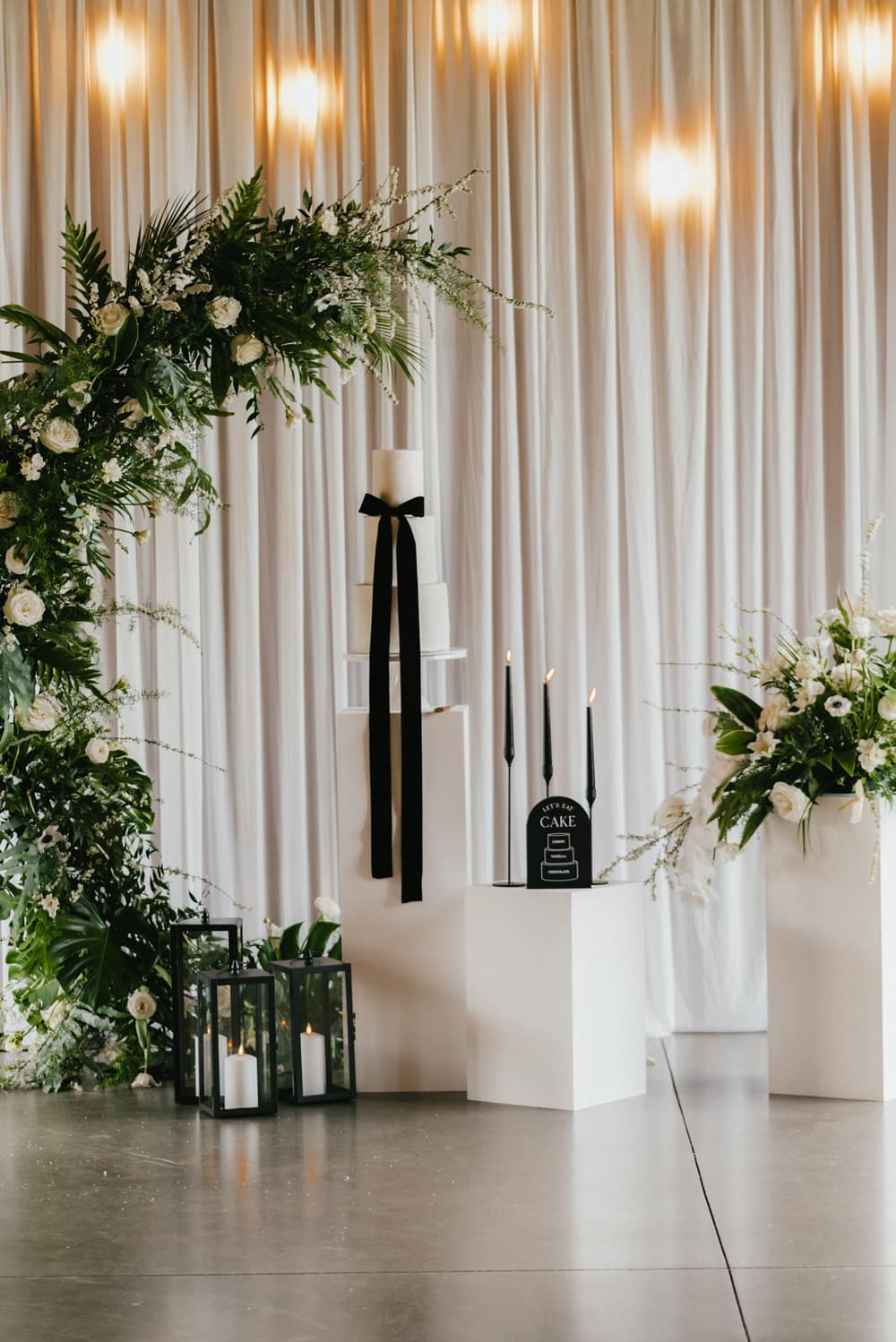 Image by <a class="text-p3" href="http://www.ruby-roux.com" target="_blank">Ruby Roux Photography</a>.