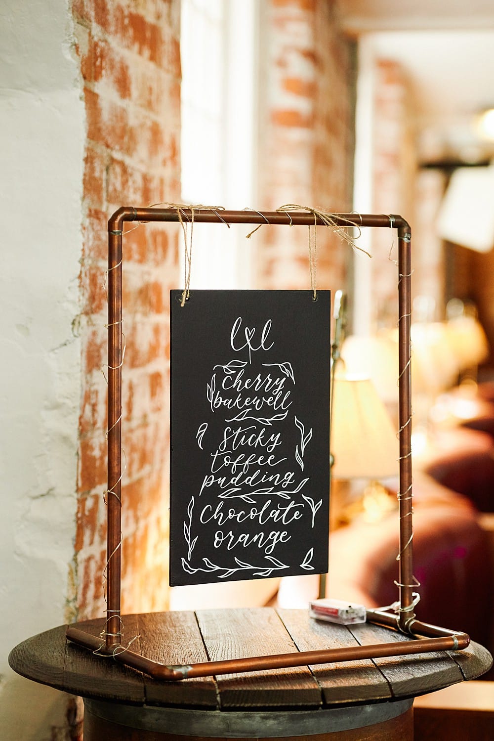 Image by <a class="text-p3" href="https://weddingsbysallyrose.com" target="_blank">Weddings by Sally Rose</a>.