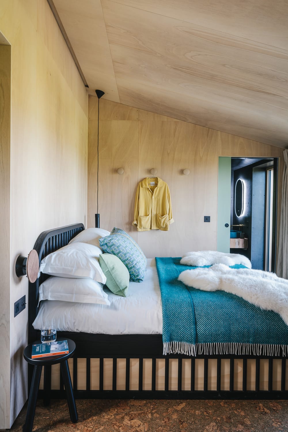 Image by <a class="text-p3" href="http://brettcharlesphotography.co.uk" target="_blank">Brett Charles Photography</a>.