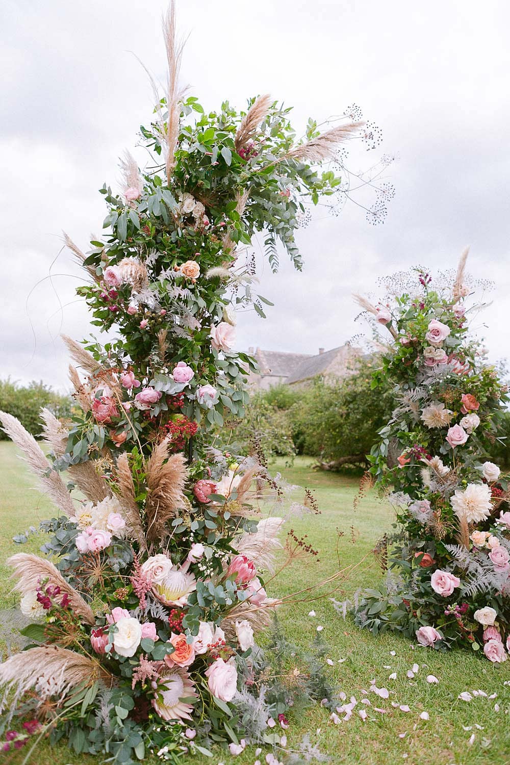 Image by <a class="text-p3" href="https://www.jenniferjanephotography.co.uk" target="_blank">Jennifer Jane Photography</a>.