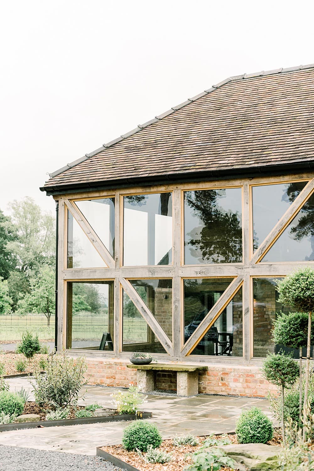 Image by <a class="text-p3" href="https://www.joannabphotography.co.uk" target="_blank">Joanna Briggs Photography</a>.