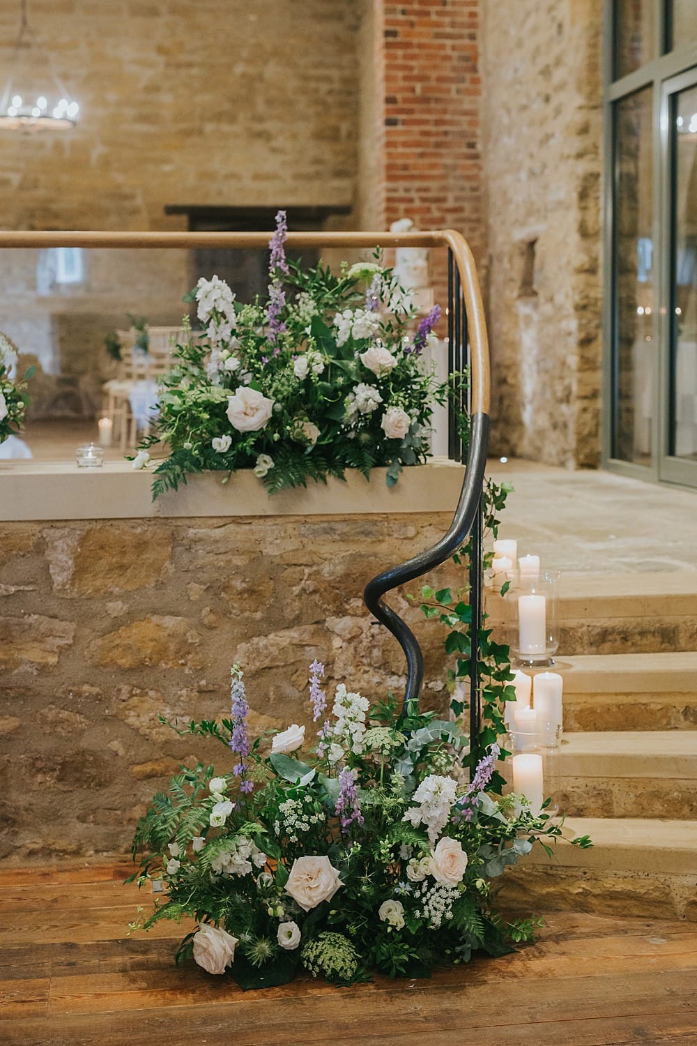 Image by <a class="text-p3" href="http://www.lauracalderwood.co.uk" target="_blank">Laura Calderwood Photography</a>.