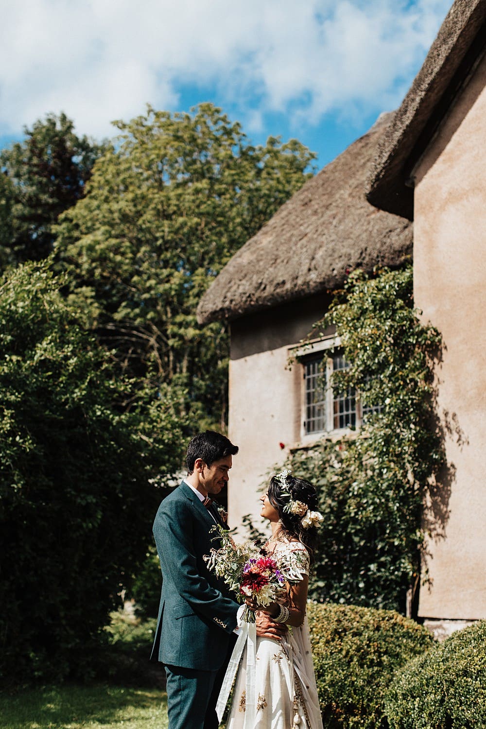 Image by <a class="text-p3" href="https://www.emma-barrow.com" target="_blank">Emma Barrow</a>.