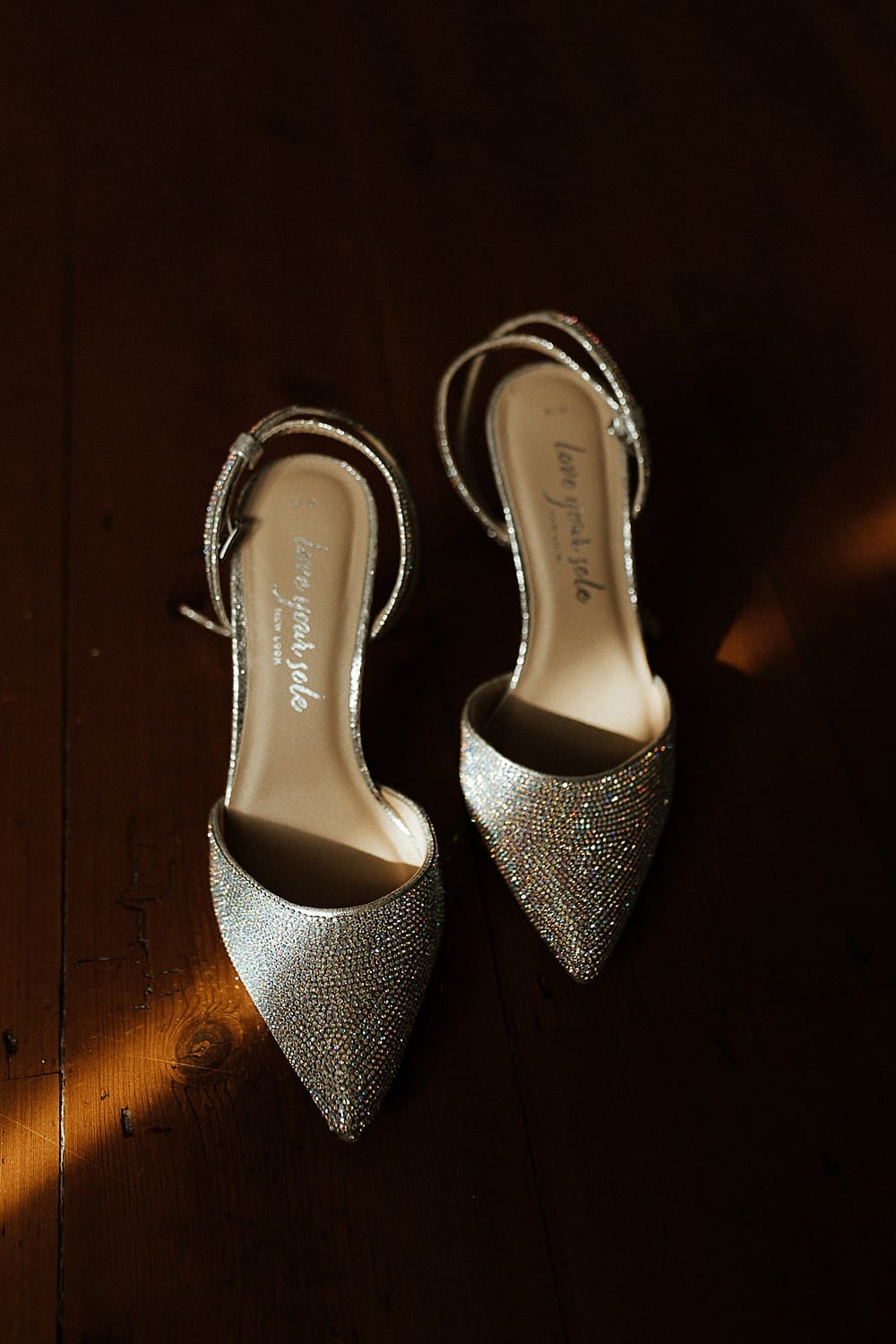 Image by <a class="text-p3" href="http://www.caitlinandjones.co.uk" target="_blank">Caitlin + Jones</a>.