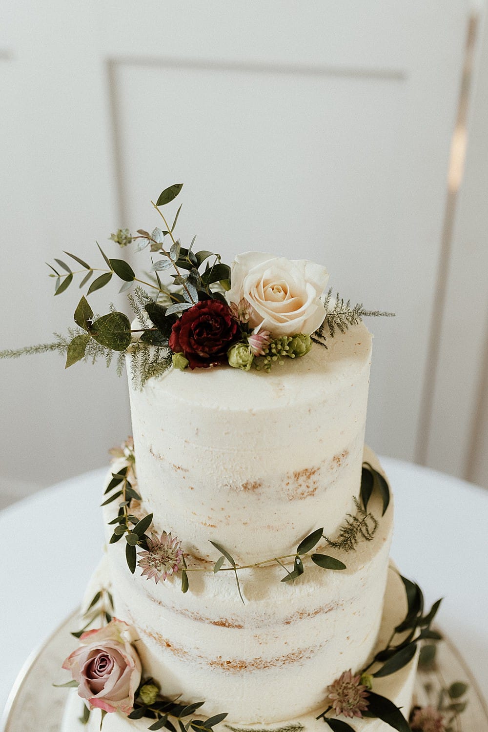 Image by <a class="text-p3" href="http://www.caitlinandjones.co.uk" target="_blank">Caitlin + Jones</a>.