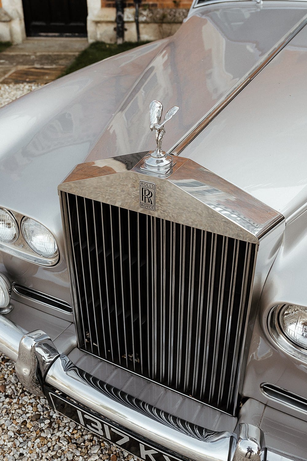 Image by <a class="text-p3" href="http://www.caitlinandjones.co.uk" target="_blank">Caitlin + Jones</a>.