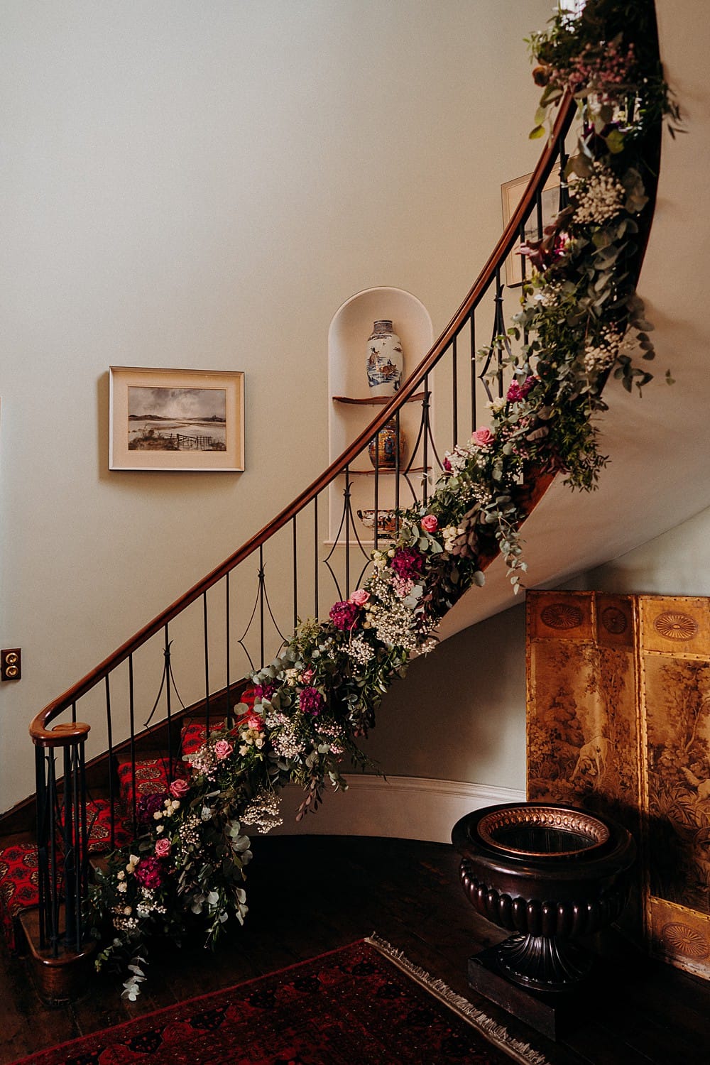 Image by <a class="text-p3" href="http://london-weddingphotographer.com" target="_blank">Voyteck Photography</a> at <a class="text-p3" href="https://cocoweddingvenues.co.uk/coco_listing/homme-house/" target="_blank">Homme House</a>.