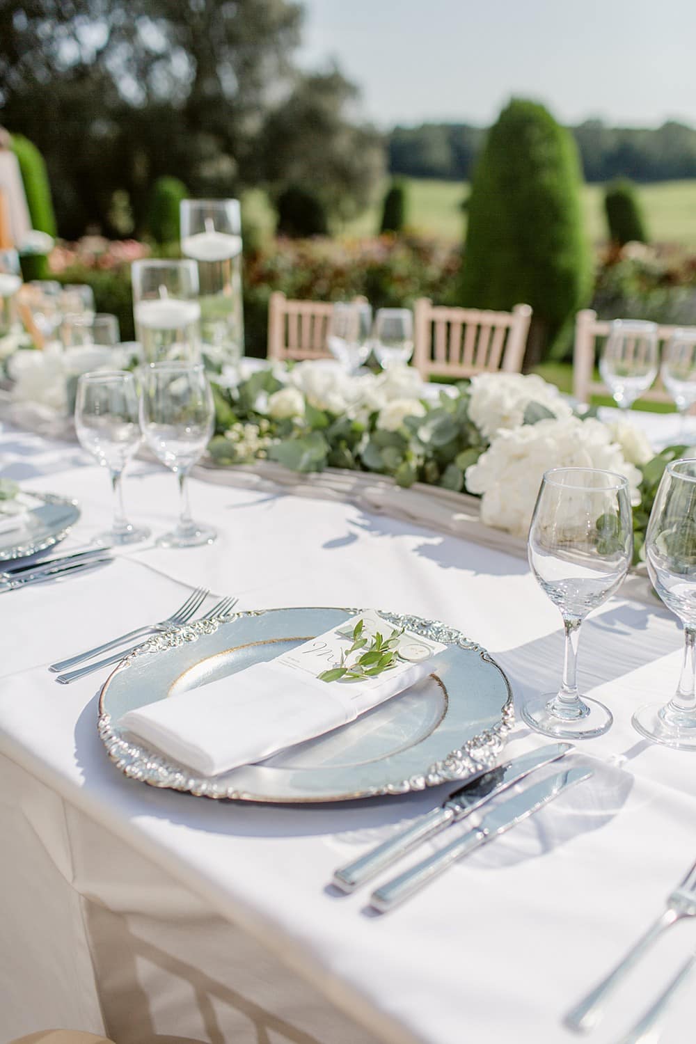 Image by <a class="text-p3" href="https://www.whitneylloydphotography.com" target="_blank">Whitney Lloyd Photography</a>.