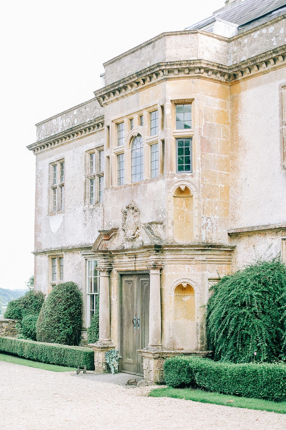 Image by <a class="text-p3" href="https://www.charlottewisephotography.co.uk" target="_blank">Charlotte Wise Fine Art Photography</a>.