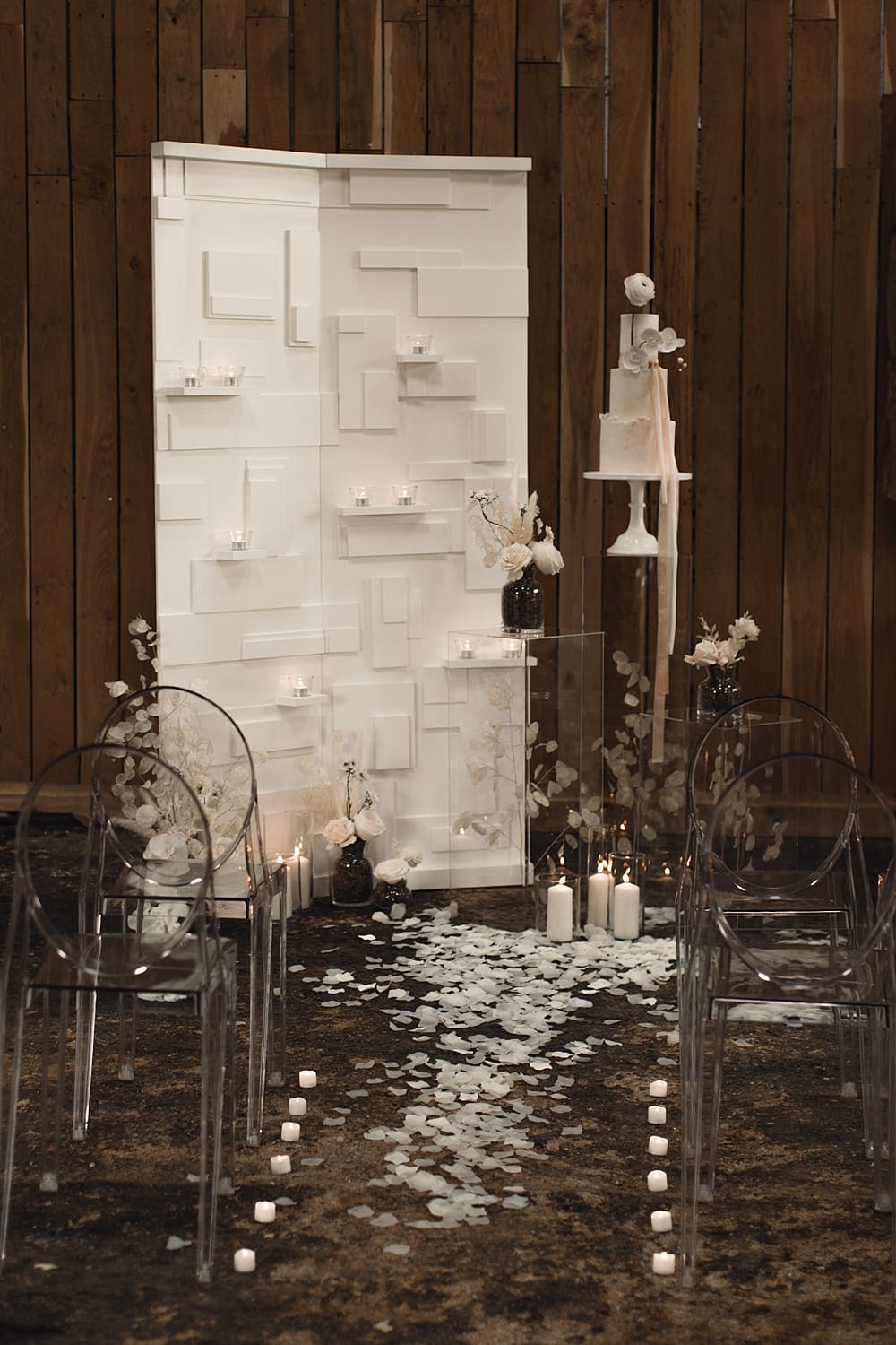 Image by <a class="text-p3" href="https://www.rebeccasearlephotography.co.uk" target="_blank">Rebecca Searle Photography</a>.