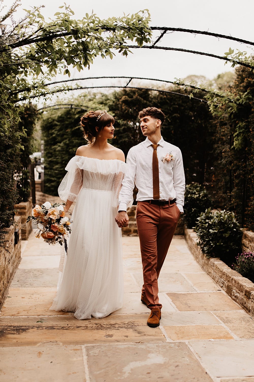 Image by <a class="text-p3" href="https://www.charlottenelsonphotography.co.uk" target="_blank">Charlotte Nelson Photography</a>.