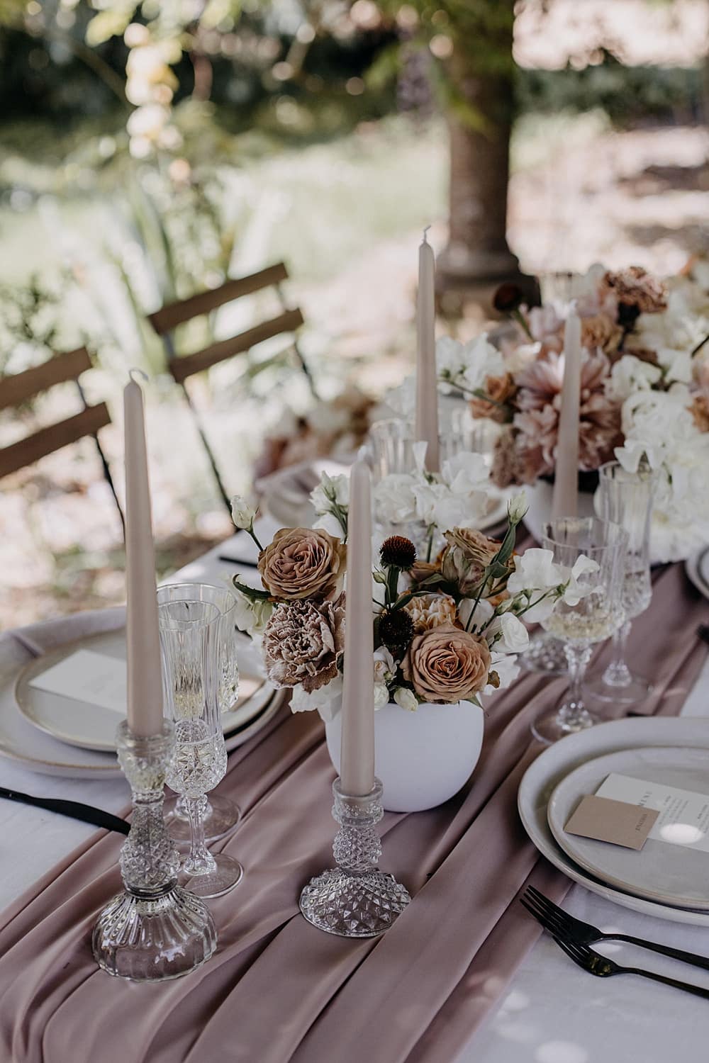 Image by <a class="text-p3" href="http://www.unwerth.co.uk" target="_blank">Masha Unwerth</a>.