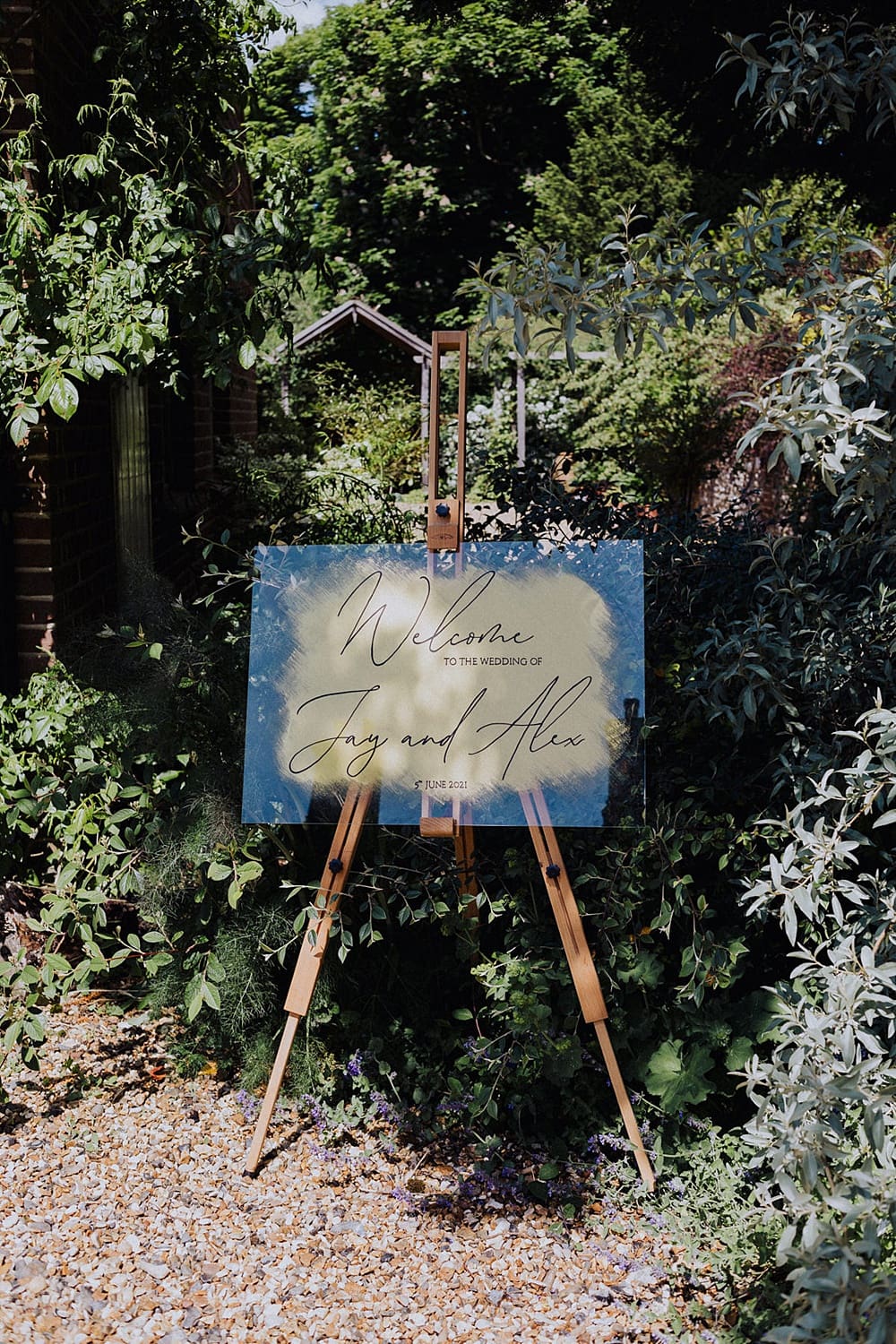 Image by <a class="text-p3" href="https://manonpauffin.com" target="_blank">Manon Pauffin Photography</a>.