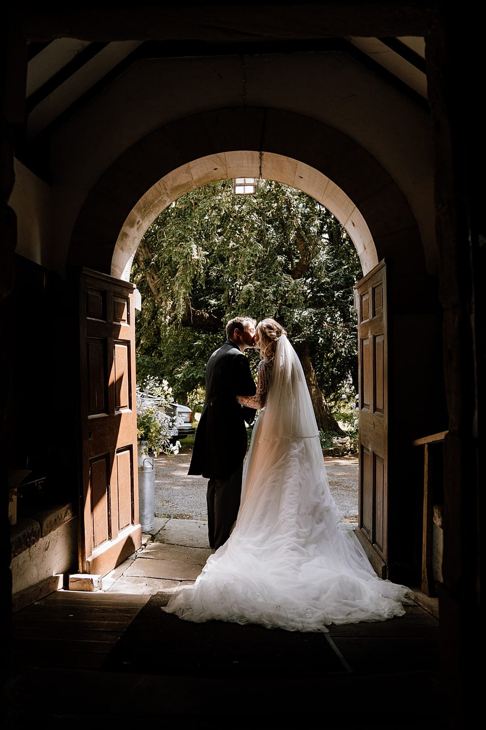 Image by <a class="text-p3" href="https://chrissmithphotos.co.uk" target="_blank">Chris Smith Photography</a>.