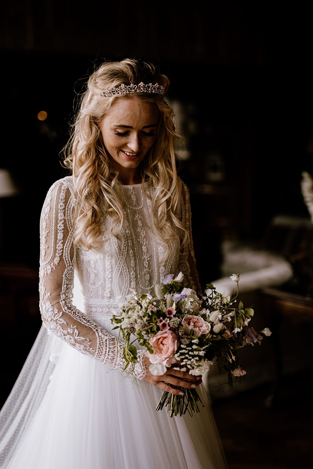 Image by <a class="text-p3" href="https://chrissmithphotos.co.uk" target="_blank">Chris Smith Photography</a>.