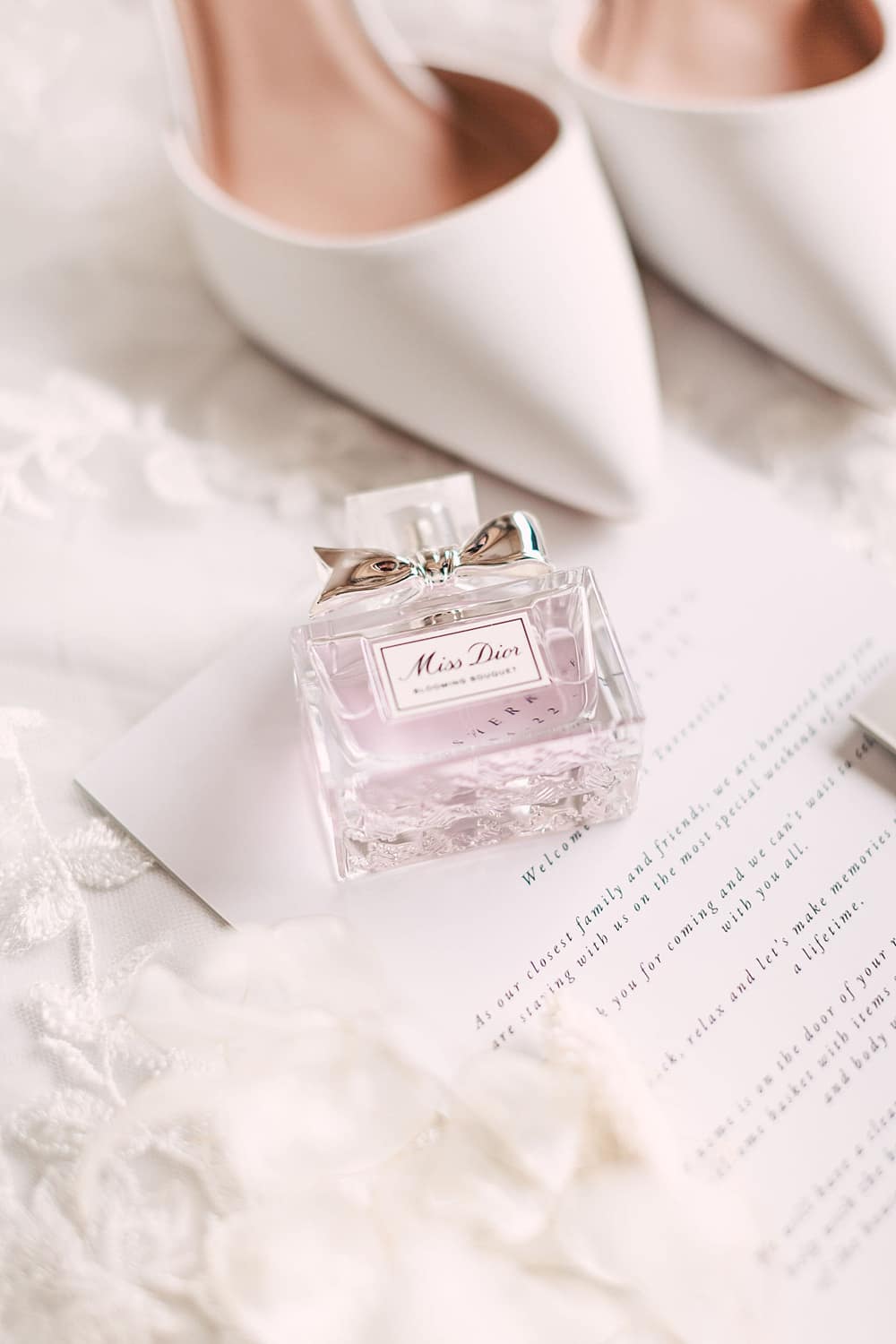 Image by <a class="text-p3" href="http://christinasarah.com" target="_blank">Christina Sarah Photography</a>.