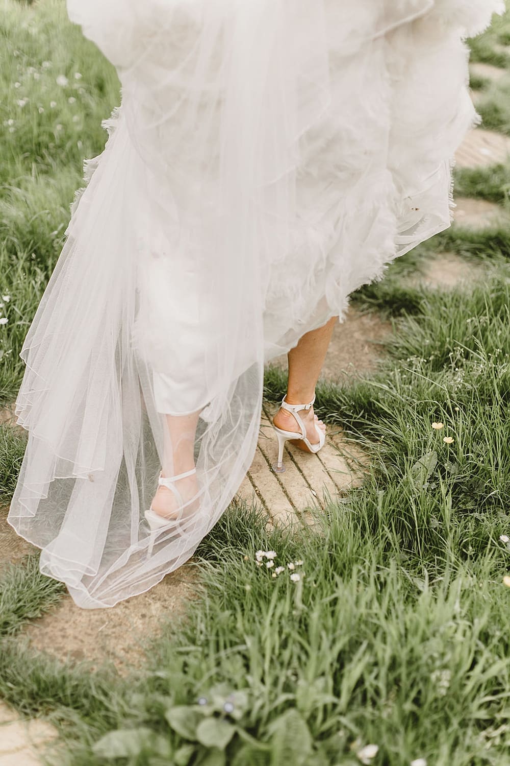 Image by <a class="text-p3" href="https://www.amylouphotography.co.uk" target="_blank">Amy Lou Photography</a>.