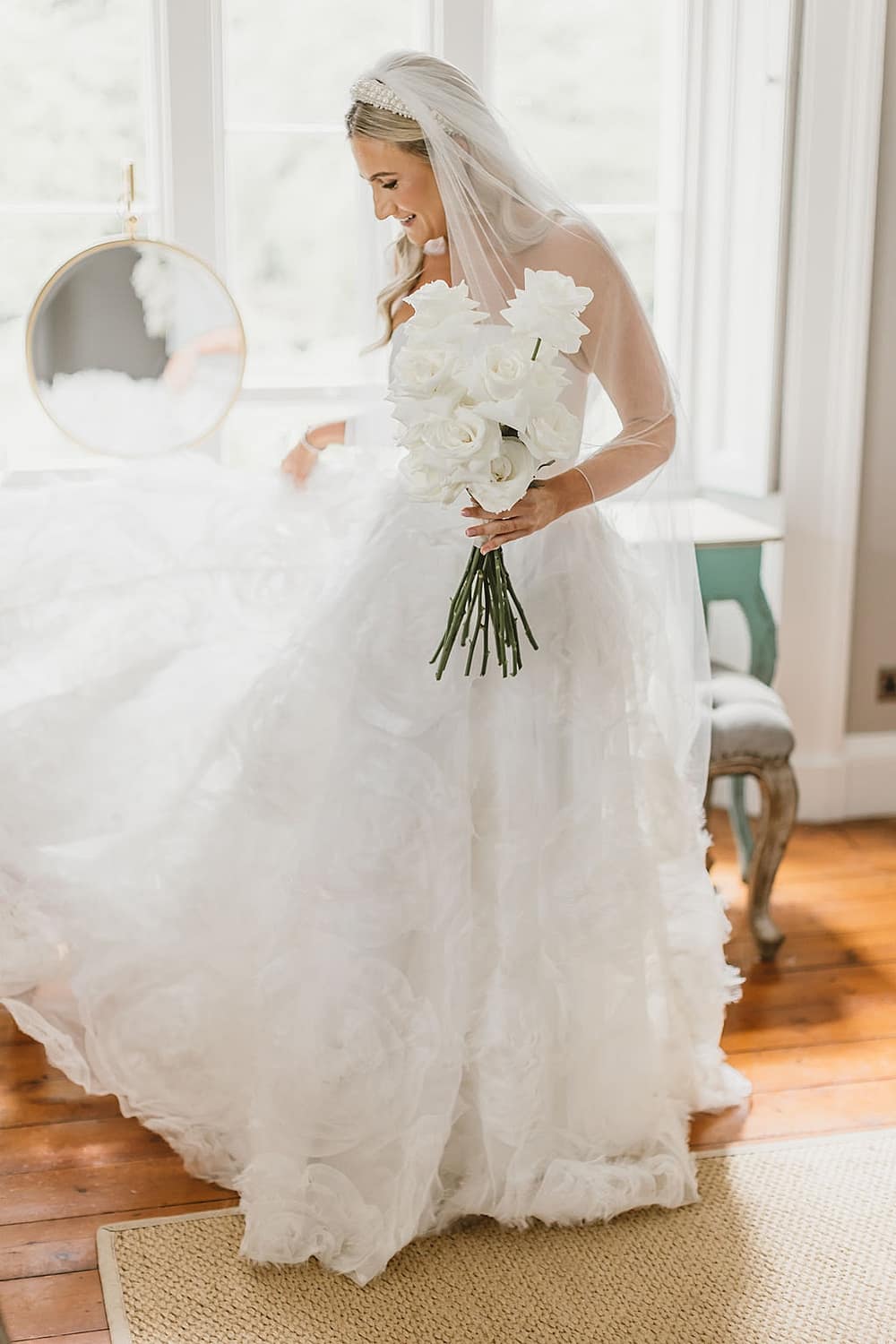 Image by <a class="text-p3" href="https://www.amylouphotography.co.uk" target="_blank">Amy Lou Photography</a>.