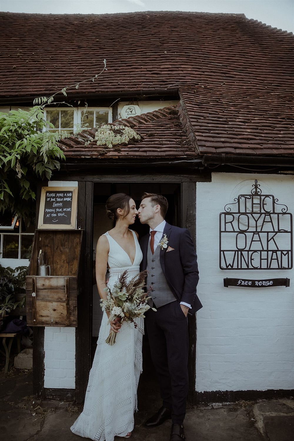 Image by <a class="text-p3" href="https://www.theharphams.co.uk" target="_blank">The Harphams</a>.