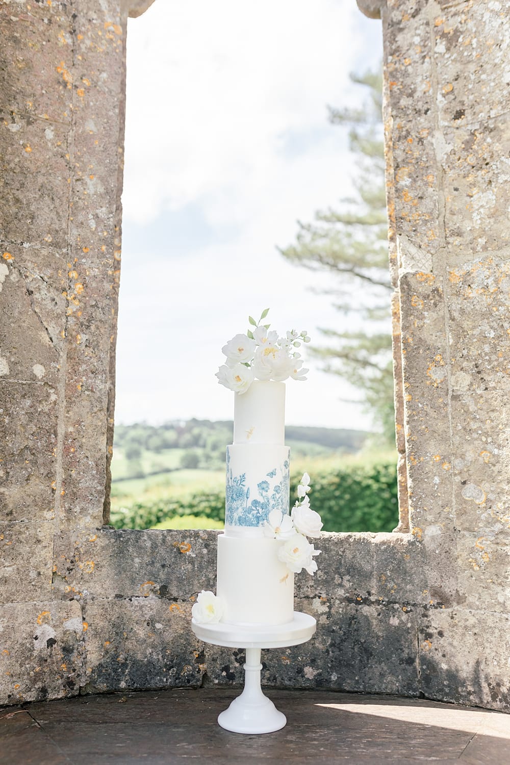 Image by <a class="text-p3" href="https://www.jenniferjanephotography.co.uk" target="_blank">Jennifer Jane Photography</a>.