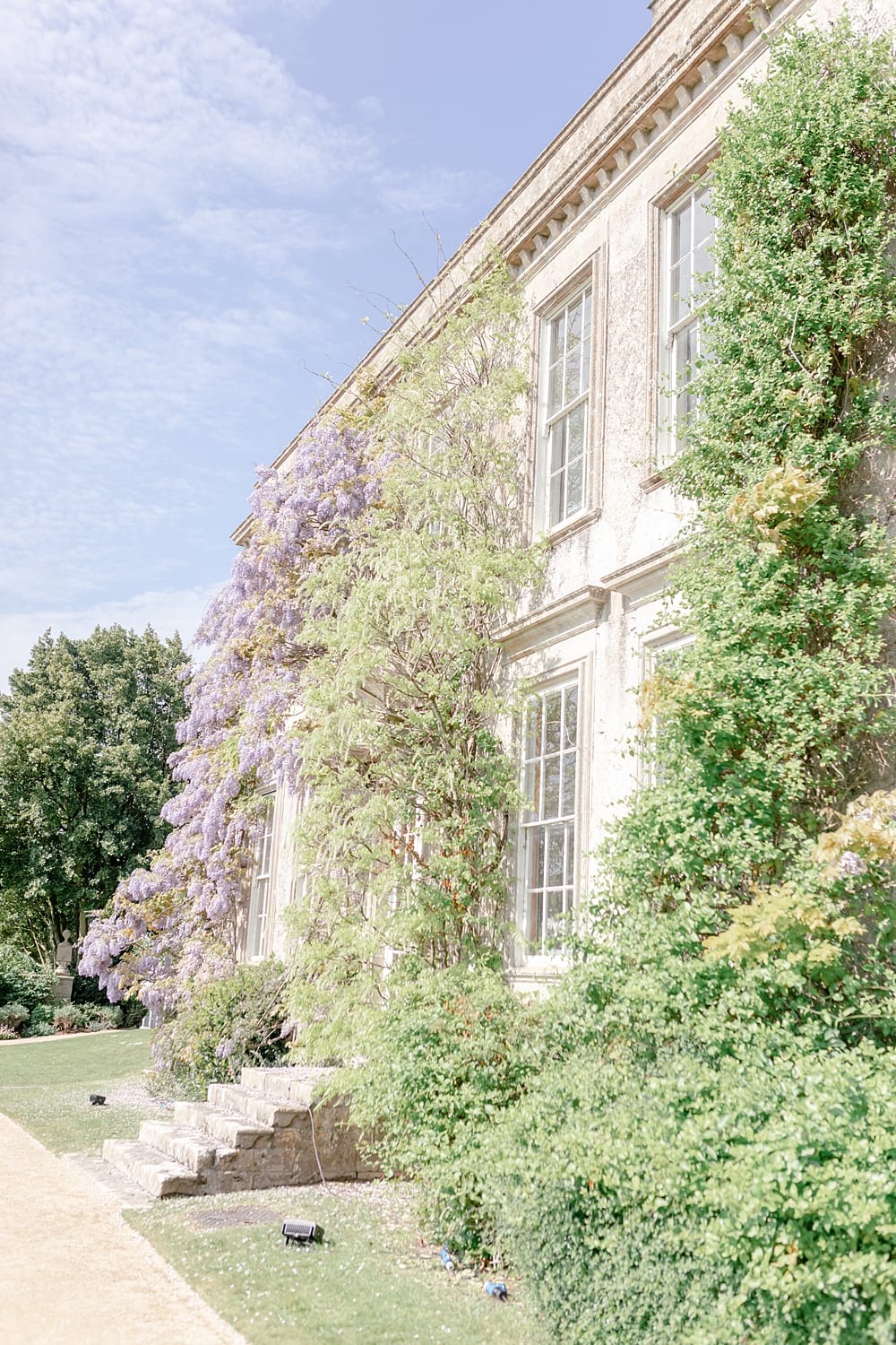 Image by <a class="text-p3" href="https://www.jenniferjanephotography.co.uk" target="_blank">Jennifer Jane Photography</a>.