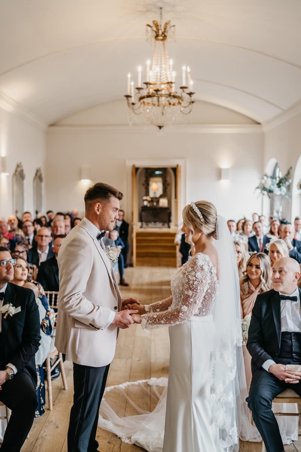 Image by <a class="text-p3" href="http://www.boyntonweddingphotography.co.uk" target="_blank">David Boynton Photography</a>.