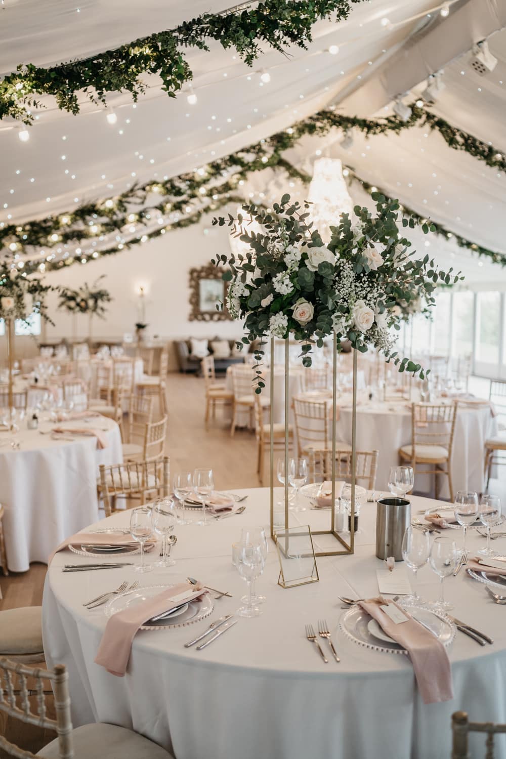 Image by <a class="text-p3" href="http://www.boyntonweddingphotography.co.uk" target="_blank">David Boynton Photography</a>.