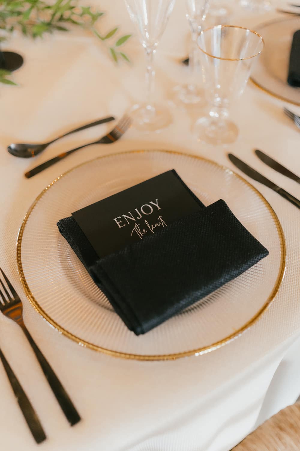 Image by <a class="text-p3" href="http://www.ruby-roux.com" target="_blank">Ruby Roux Photography</a>.