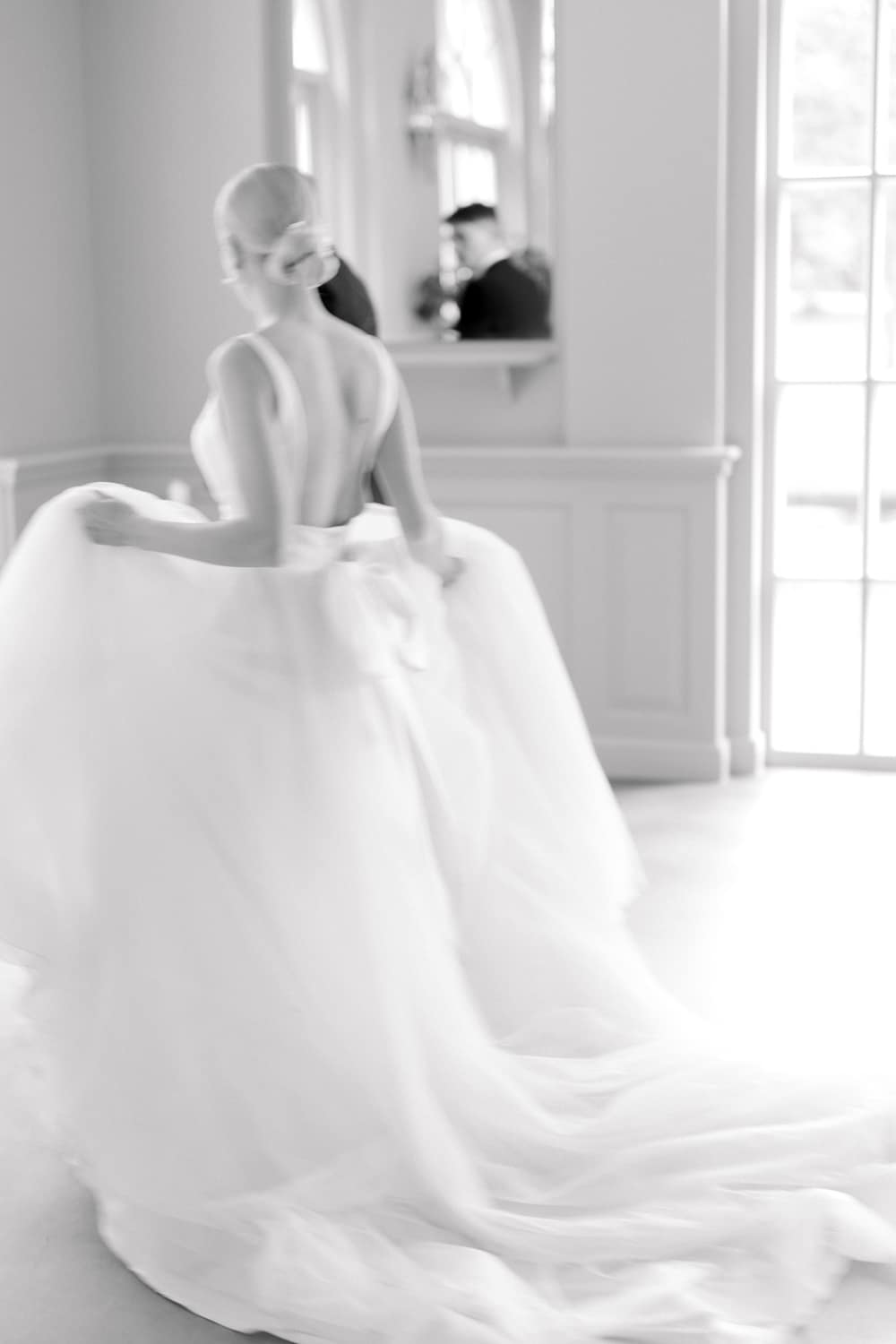 Image by <a class="text-p3" href="https://www.charlenewebbphotography.co.uk" target="_blank">Charlene Webb Photography</a>.