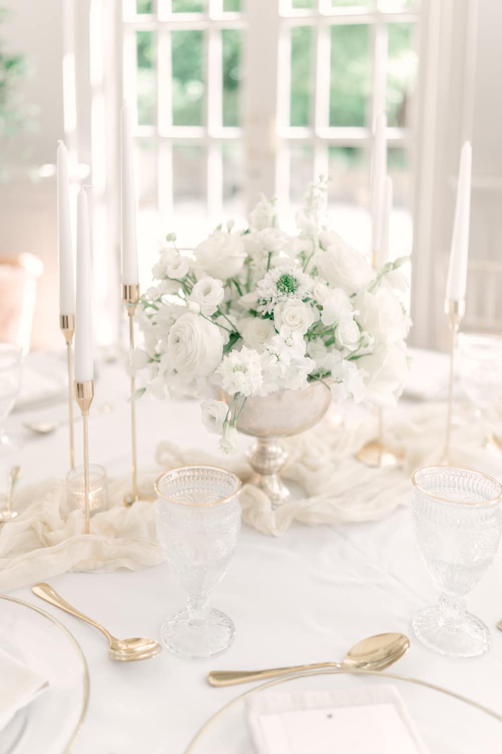 Image by <a class="text-p3" href="https://www.charlenewebbphotography.co.uk" target="_blank">Charlene Webb Photography</a>.