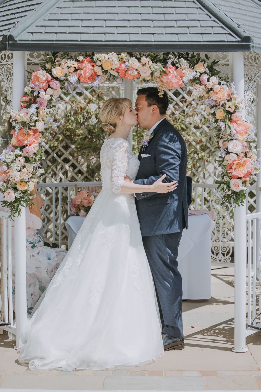 Image by <a class="text-p3" href="https://nickifelthamphotography.com/" target="_blank">Nicki Lyall Photography</a>.