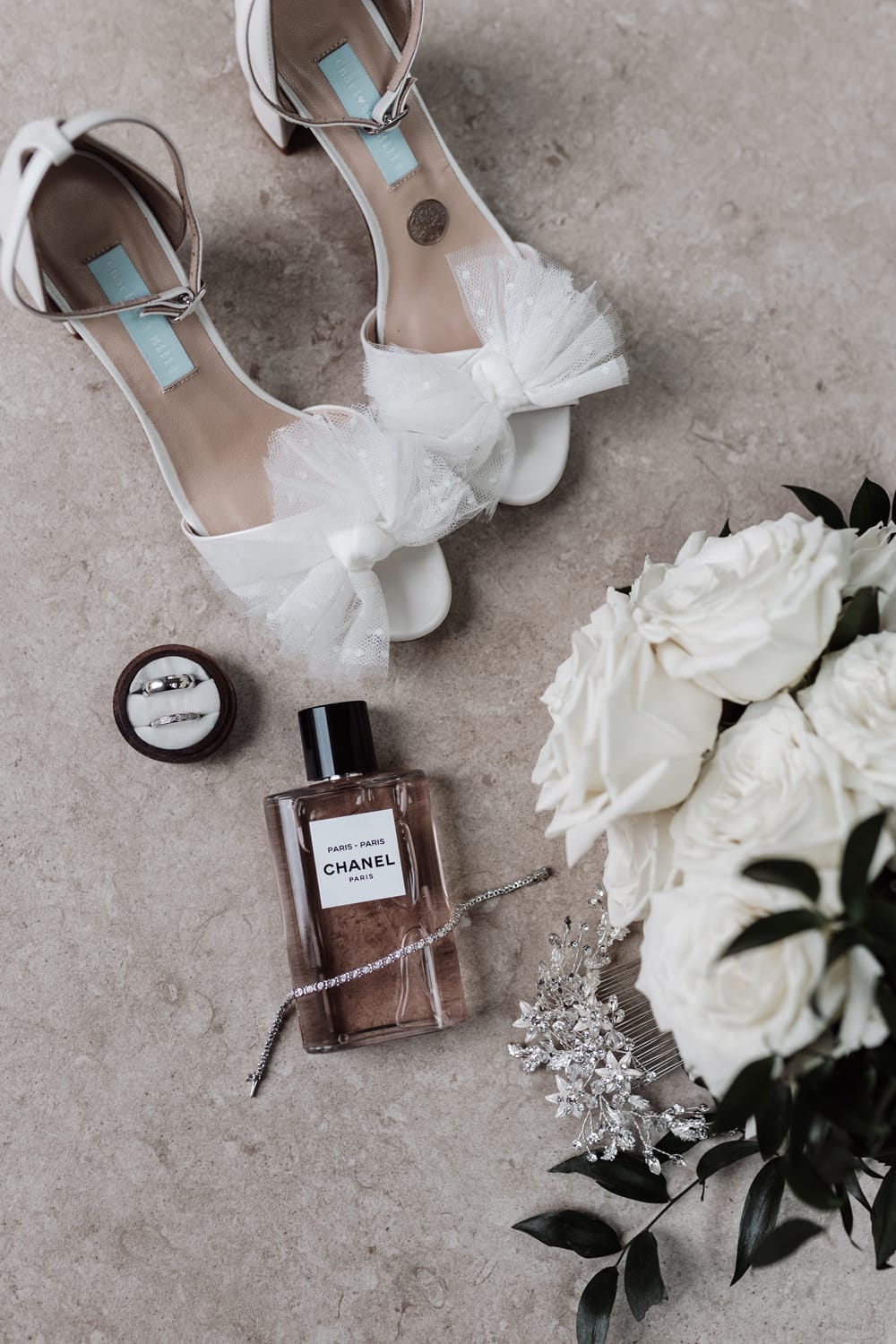 Image by <a class="text-p3" href="https://www.oliviaamyphotography.com" target="_blank">Olivia Amy Photography</a>.