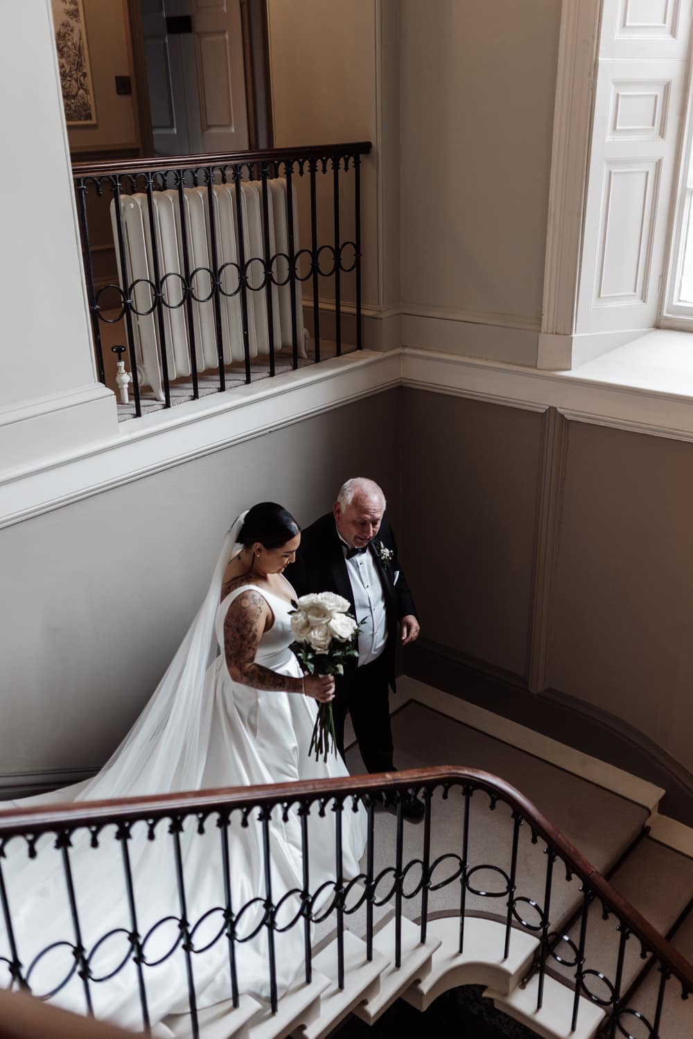 Image by <a class="text-p3" href="https://www.oliviaamyphotography.com" target="_blank">Olivia Amy Photography</a>.