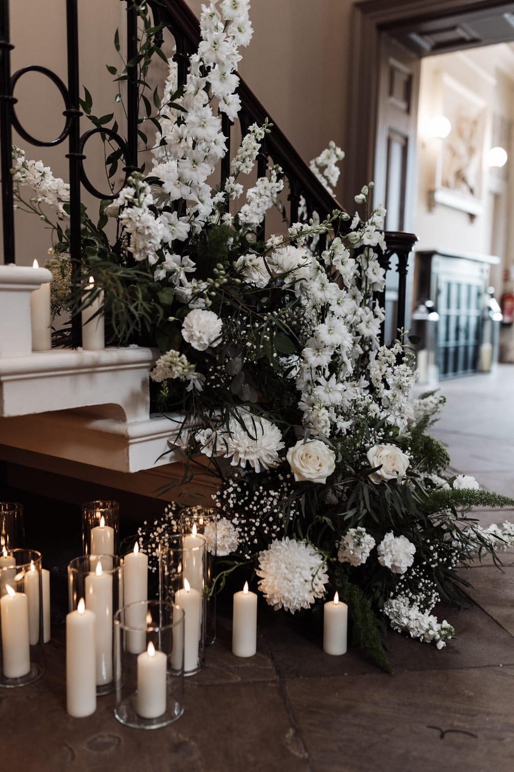 Image by <a class="text-p3" href="https://www.oliviaamyphotography.com" target="_blank">Olivia Amy Photography</a>.