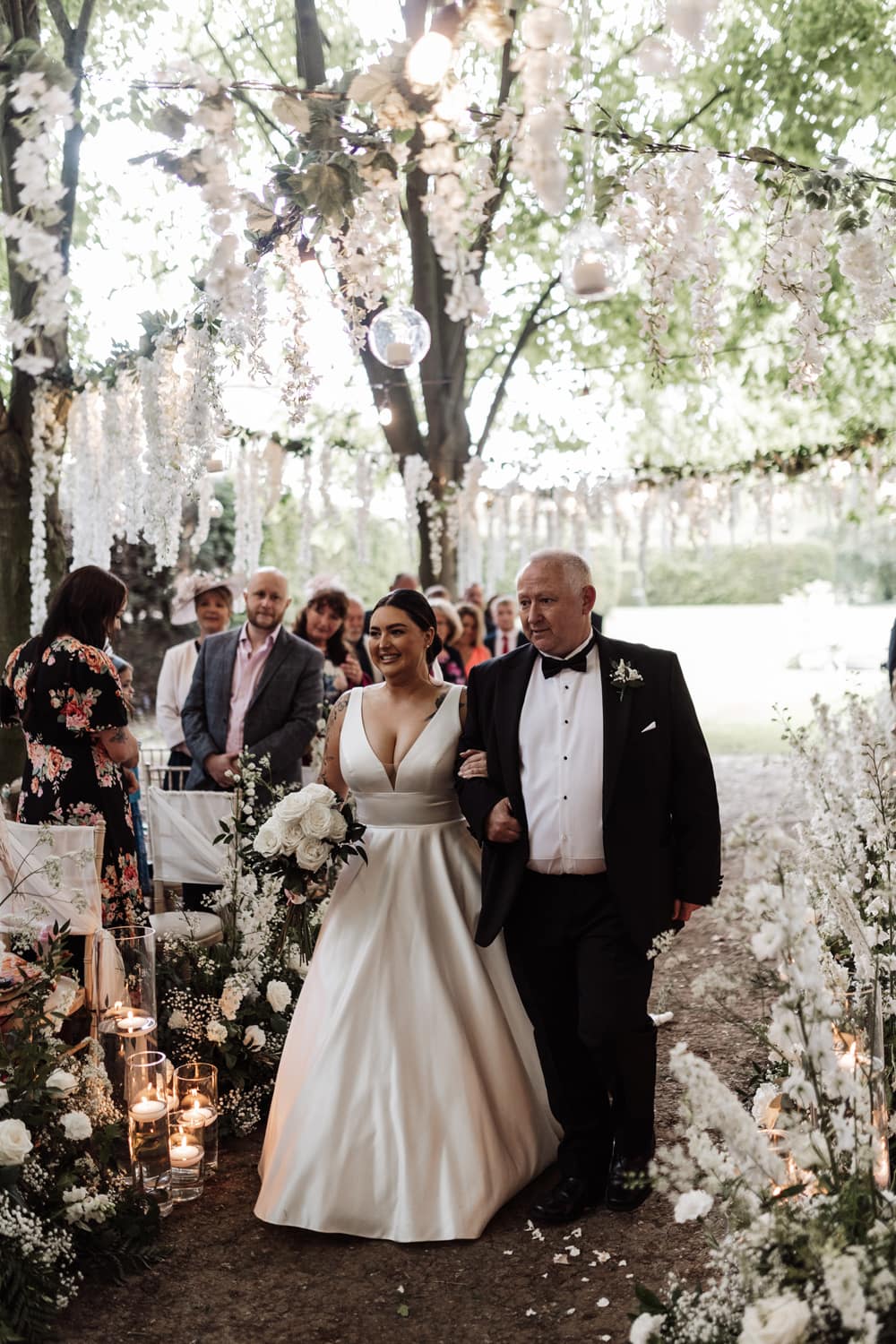 Image by <a class="text-p3" href="https://www.oliviaamyphotography.com" target="_blank">Olivia Amy Photography</a>.