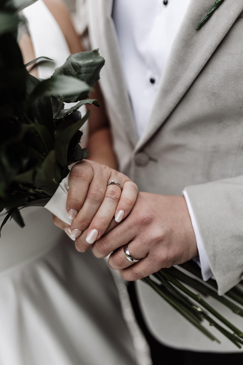 Image by <a class="text-p3" href="https://www.oliviaamyphotography.com" target="_blank">Olivia Amy Photography</a>.